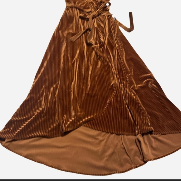 Rust Wrap Dress - Picture 3 of 5